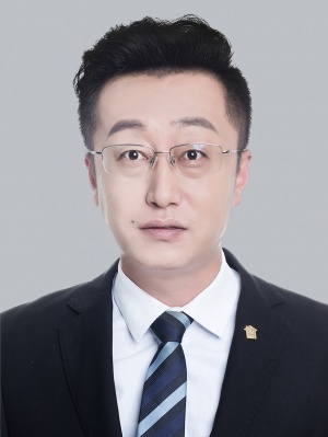 经纪人刘威