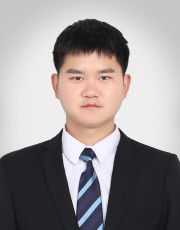 经纪人何磊