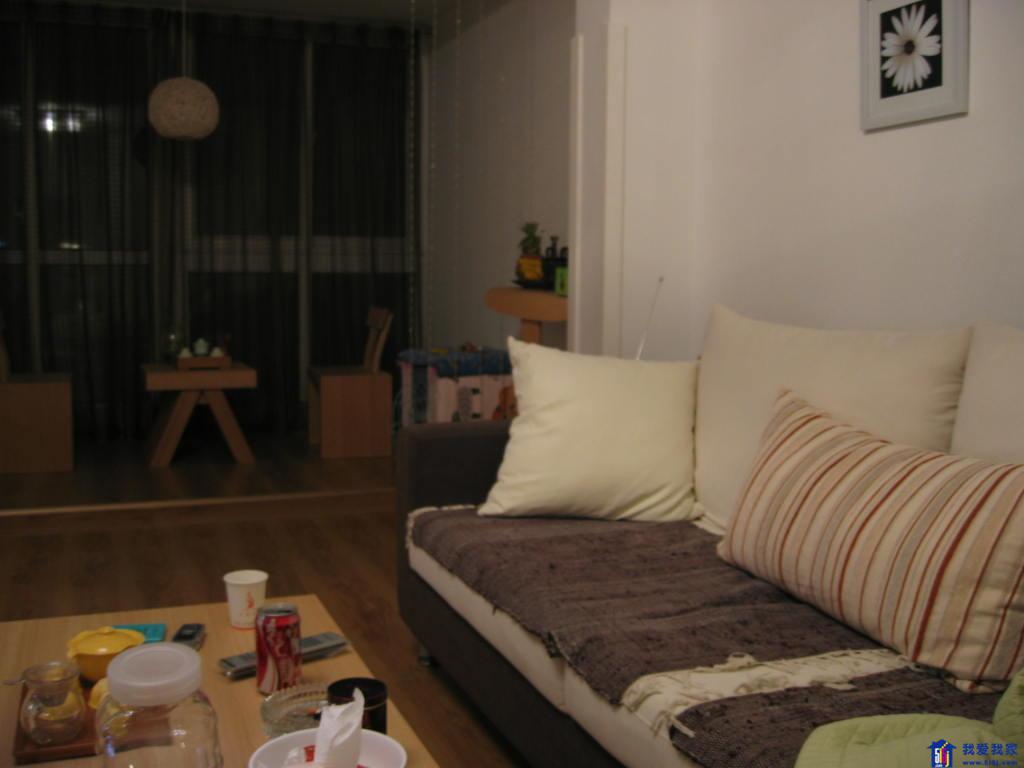 plfnbmdb4ab25725.jpg