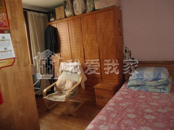 巷新村 南北户型 精装修 学区房对口曹杨二中附
