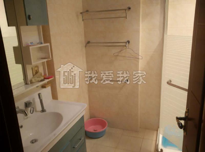 四季风景苑3室2厅138平米5000万