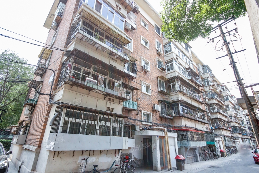 富源里小区隶属于天津市河西区天塔街商圈优质小区,开发商为天津市