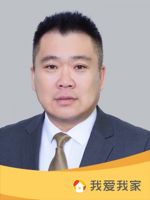 经纪人侯利