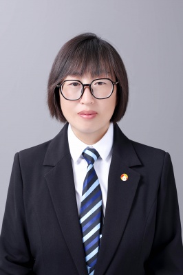 经纪人彭艳飞