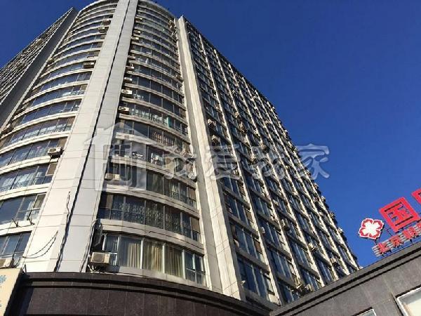 晶都国际 一居室 340万 随时看房
