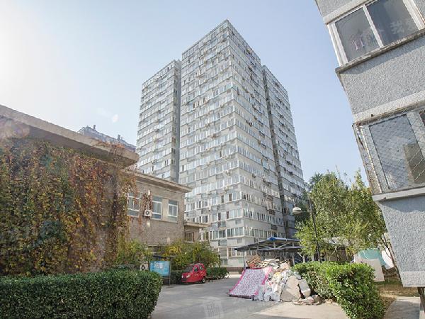 民族大学西路60号院二室一厅一卫