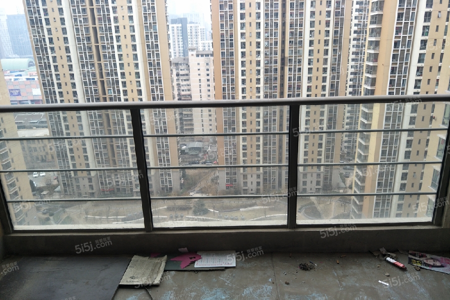 壹街区静德花园 南北通透 大两居 小区环境优美 随时看房