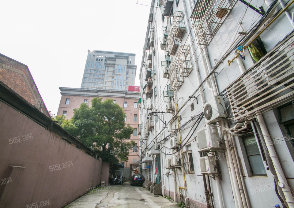 曹杨路232弄