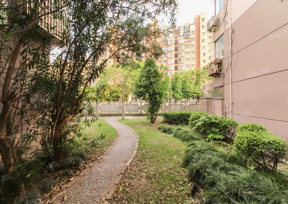 高兴花园一二三四街坊