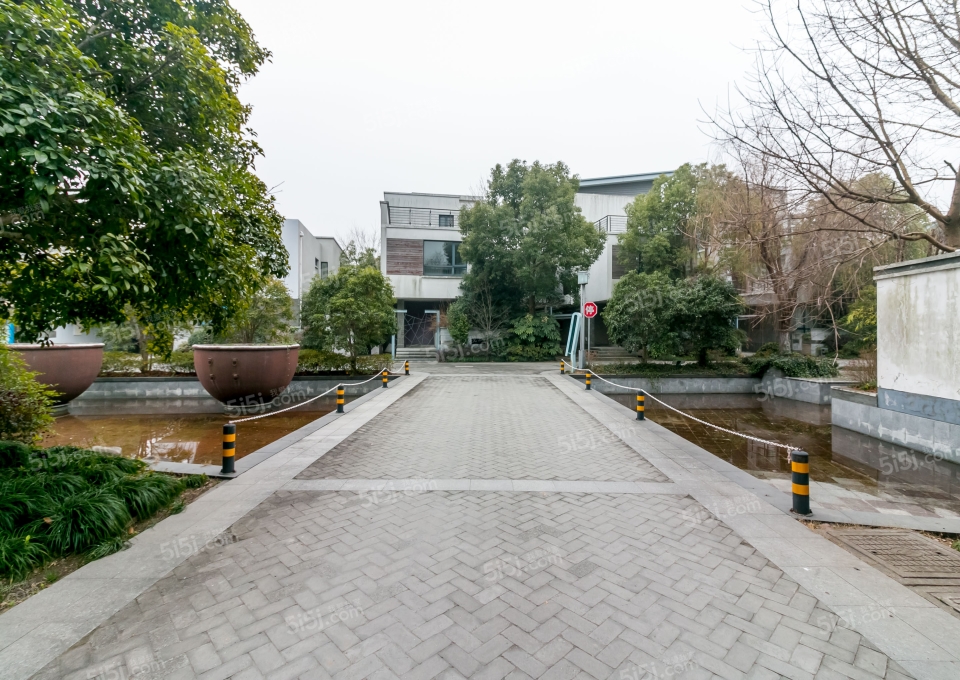 哈尔滨东方庭院小区图片
