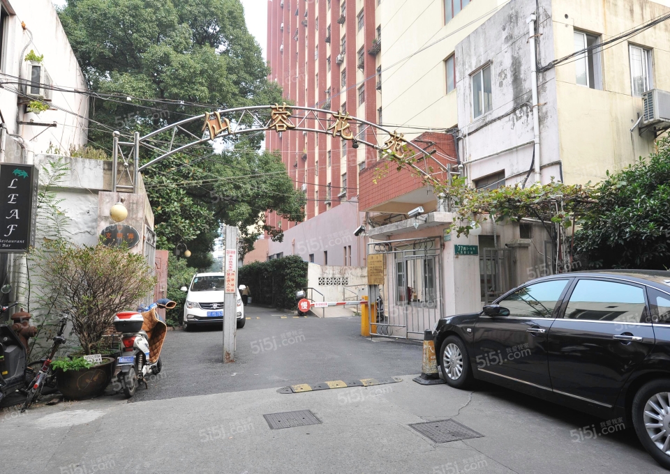 新天地河滨花园三室二厅二卫