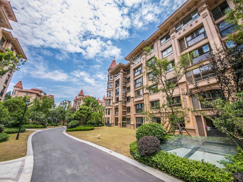 中南锦苑-cbs 4室2厅2卫 145㎡