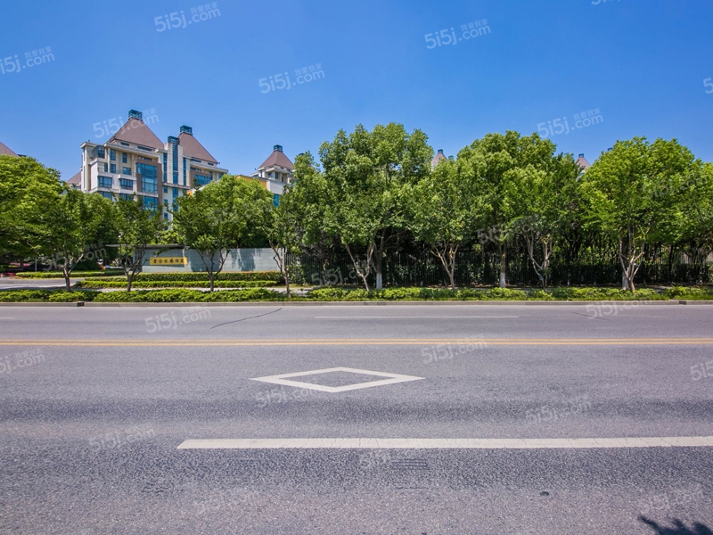 晋合水巷邻里花园二手房4室2厅176平米