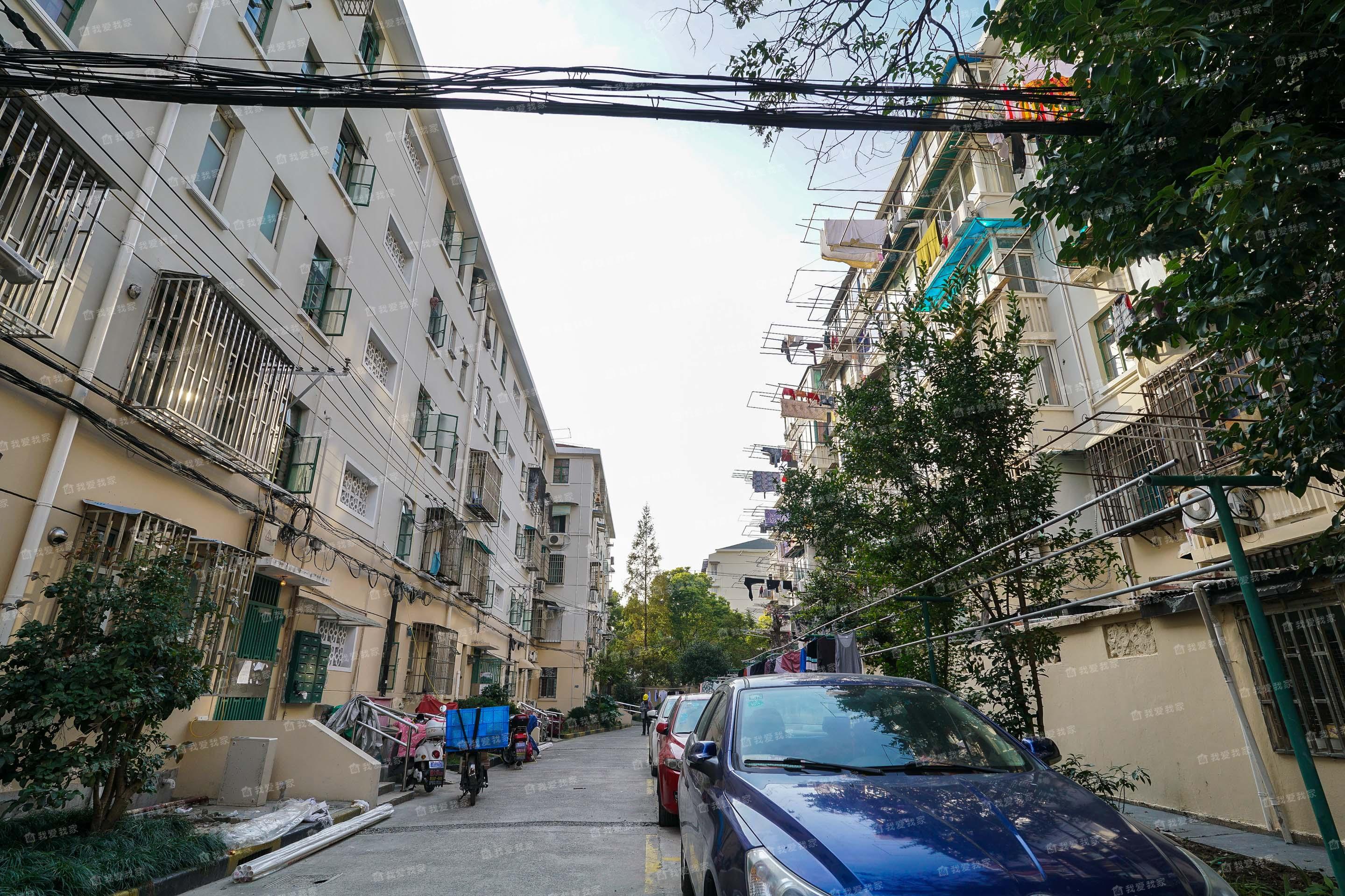 闻喜小区场中路2251弄