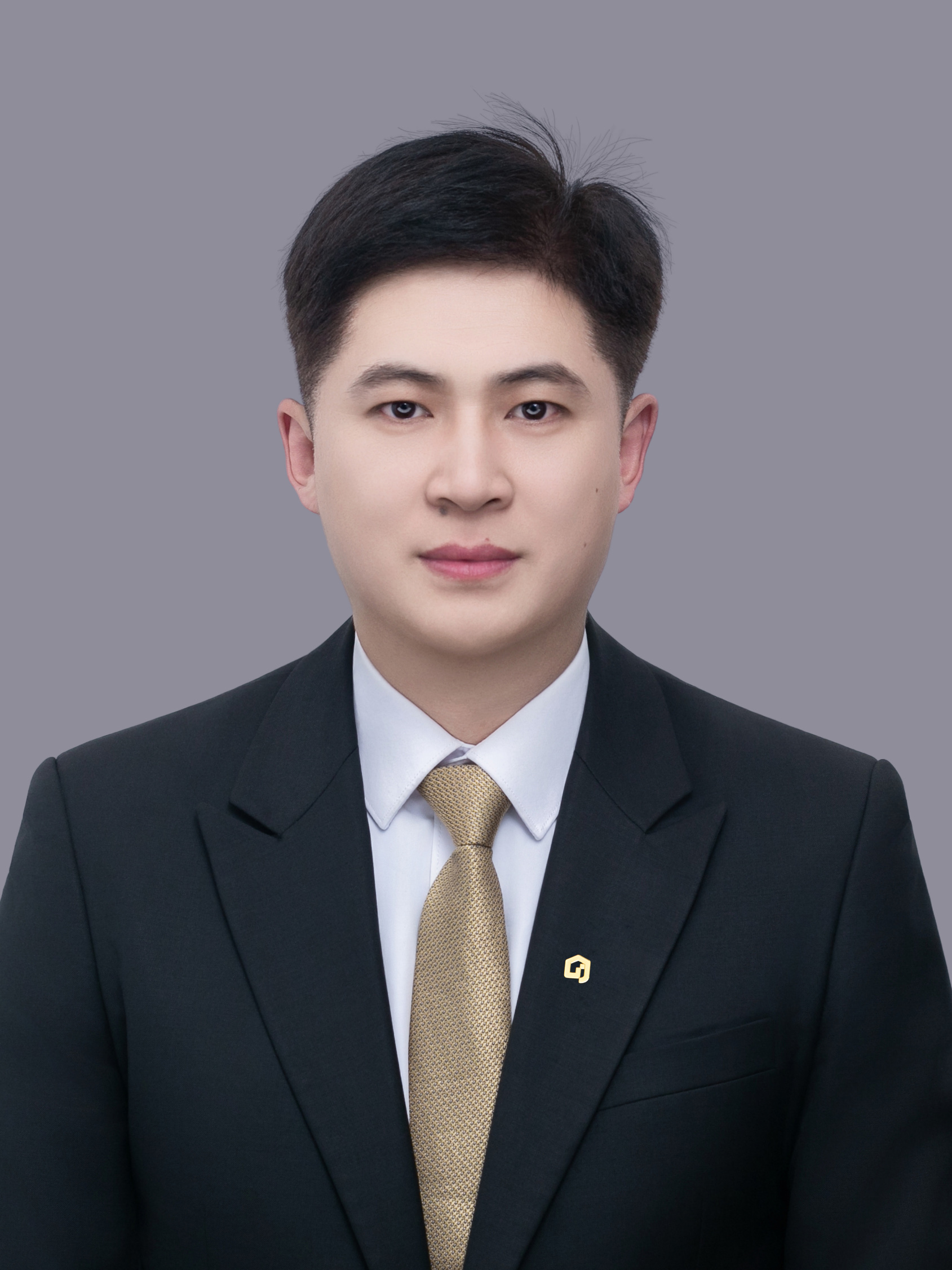 经纪人李铭