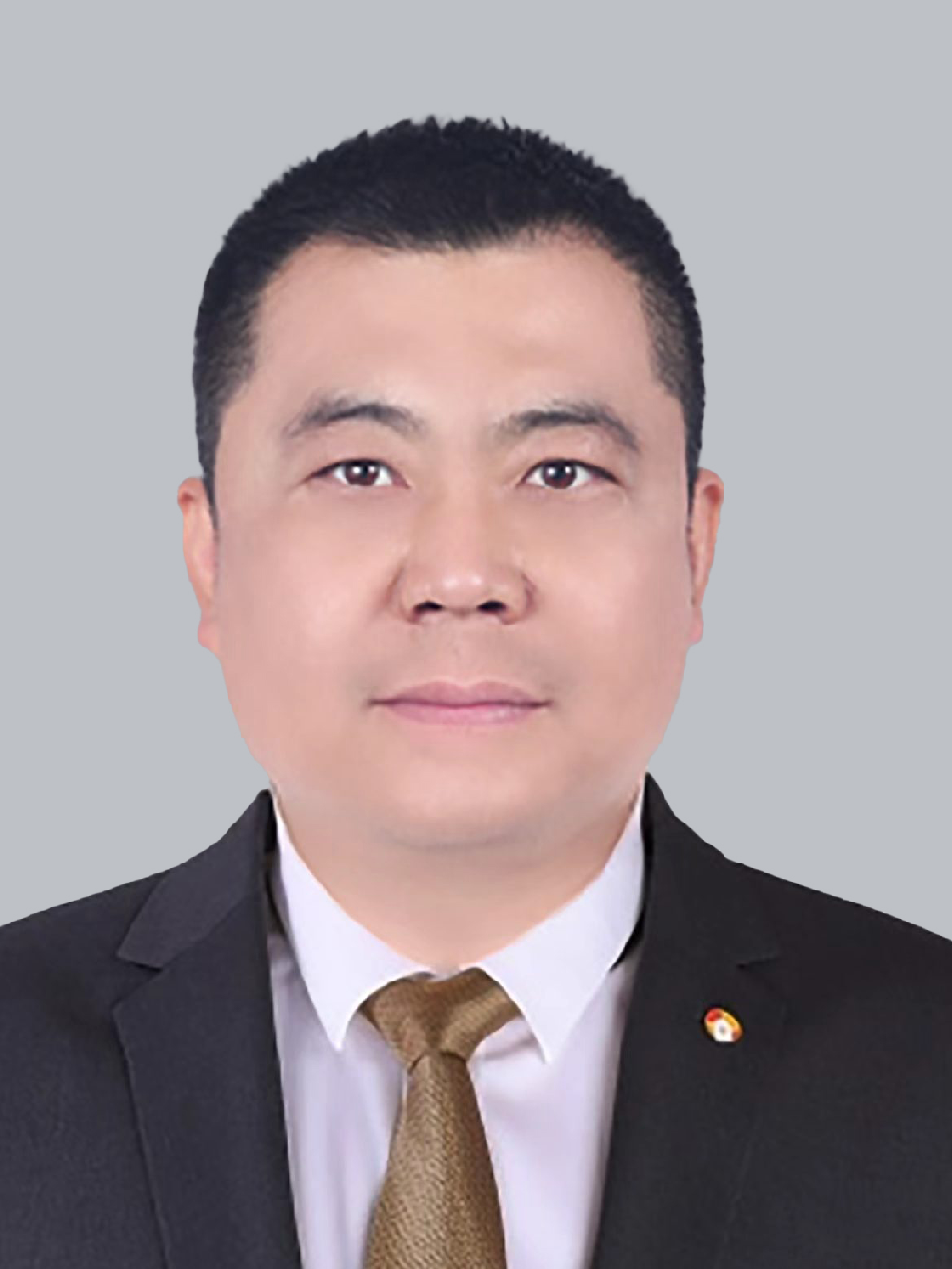 栗建飞