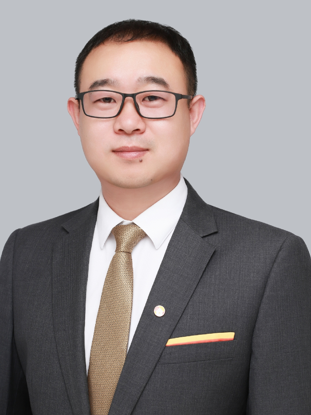 张哲