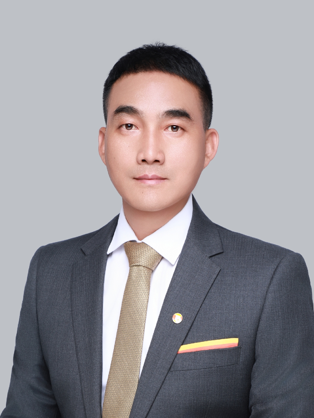 我爱我家经纪人苗明江