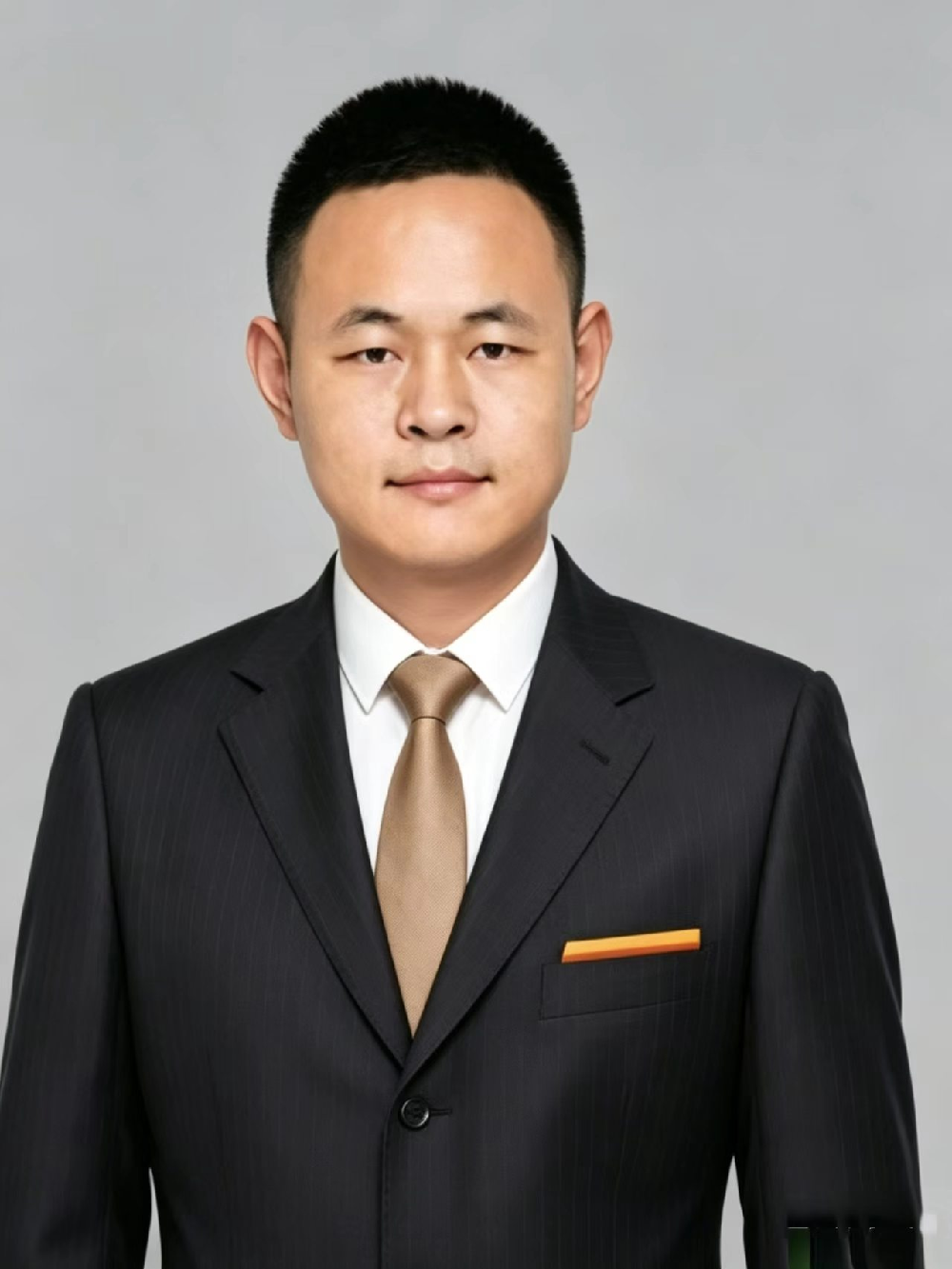 经纪人回晓伟