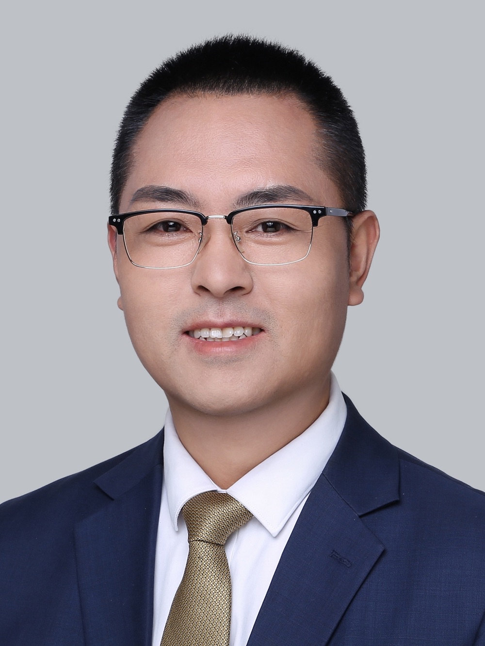 经纪人马云平
