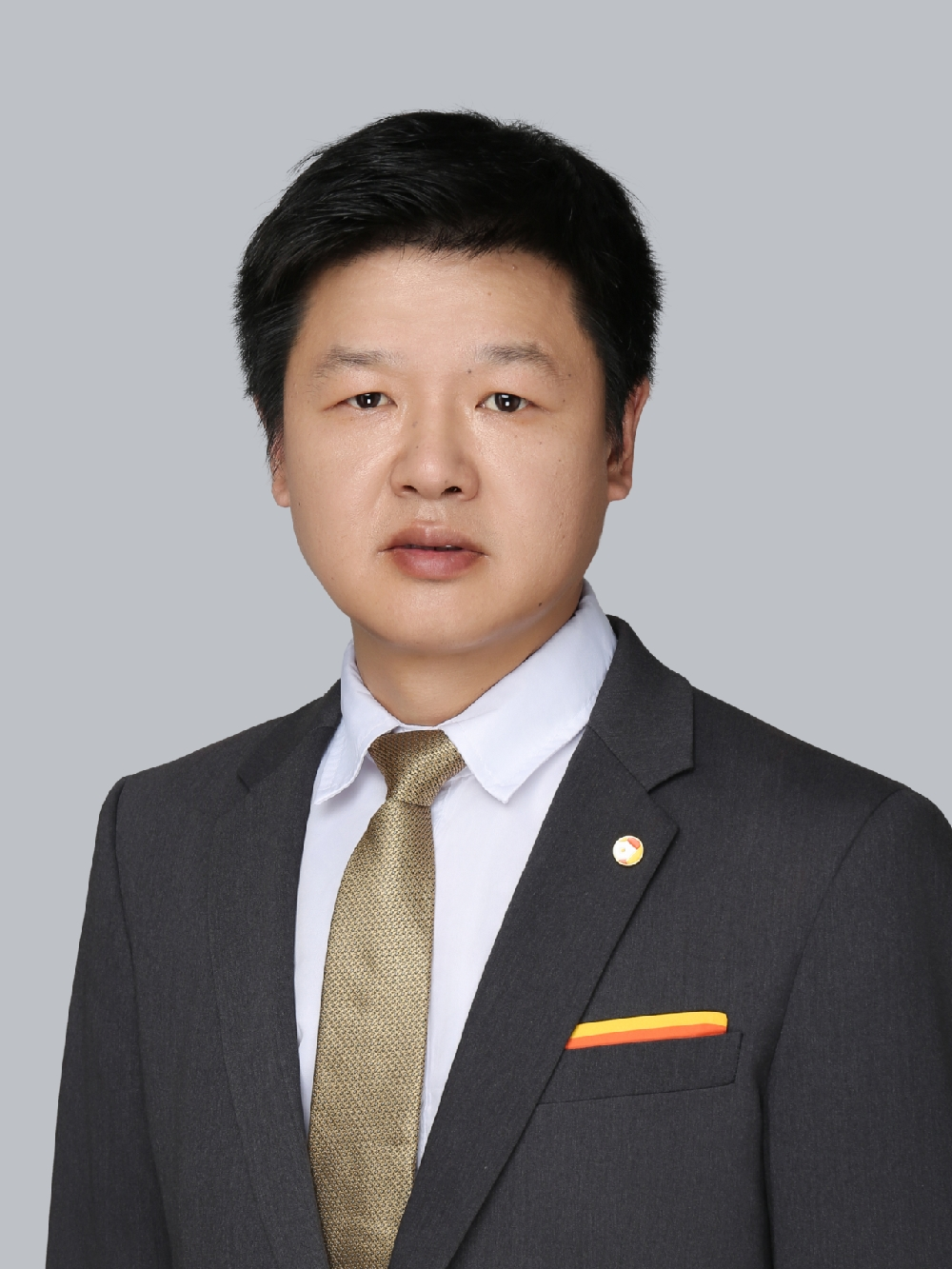 我爱我家经纪人郭红波