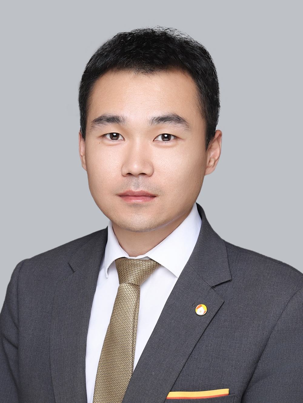 我爱我家经纪人田云端