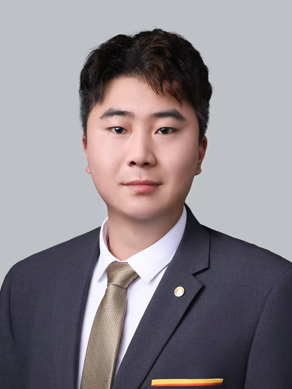 我爱我家经纪人单旭升