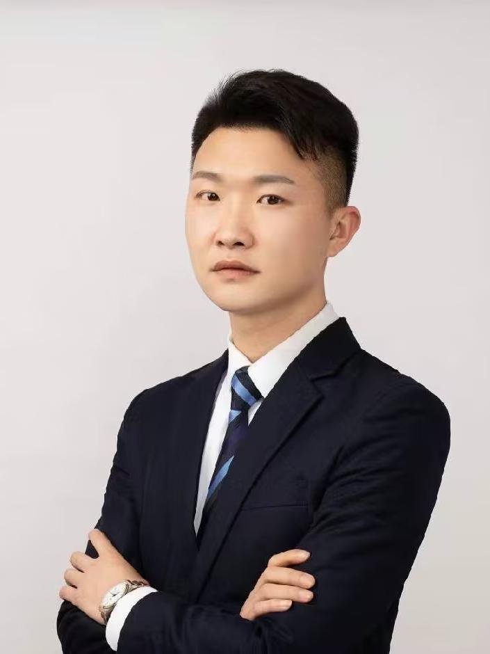 我爱我家经纪人方云鹏