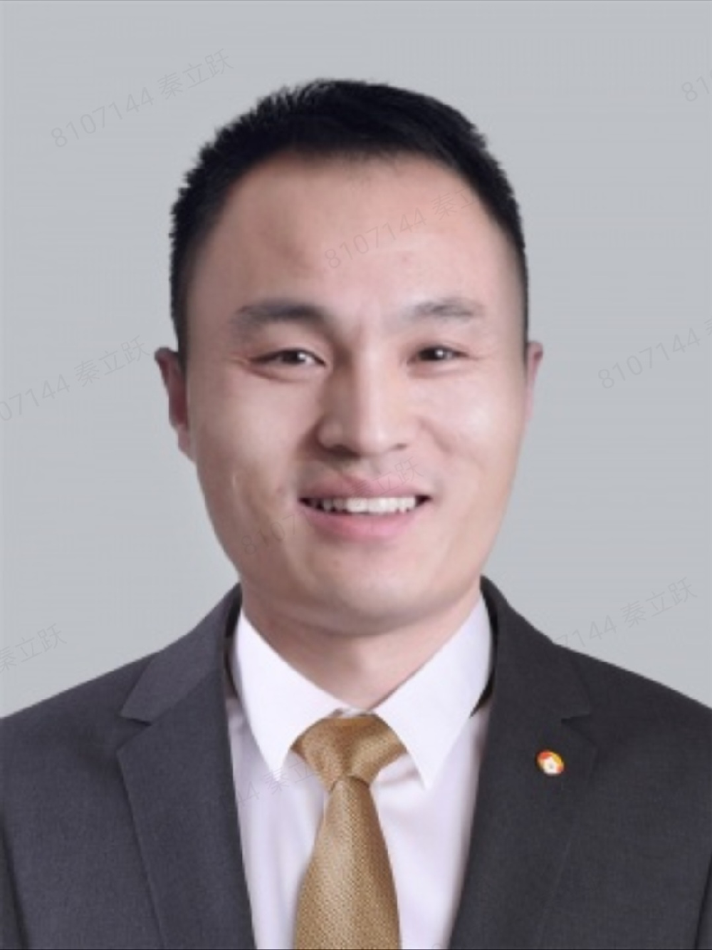 经纪人秦立跃