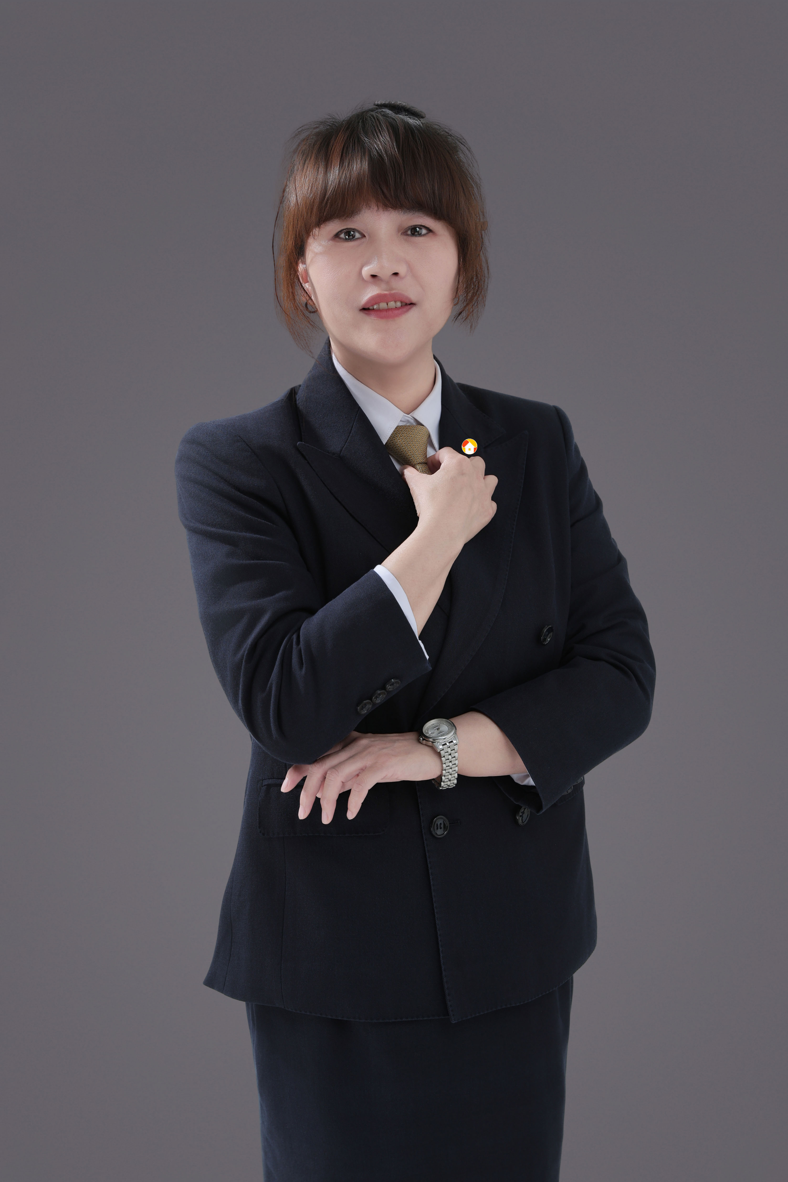 经纪人侯俊杰