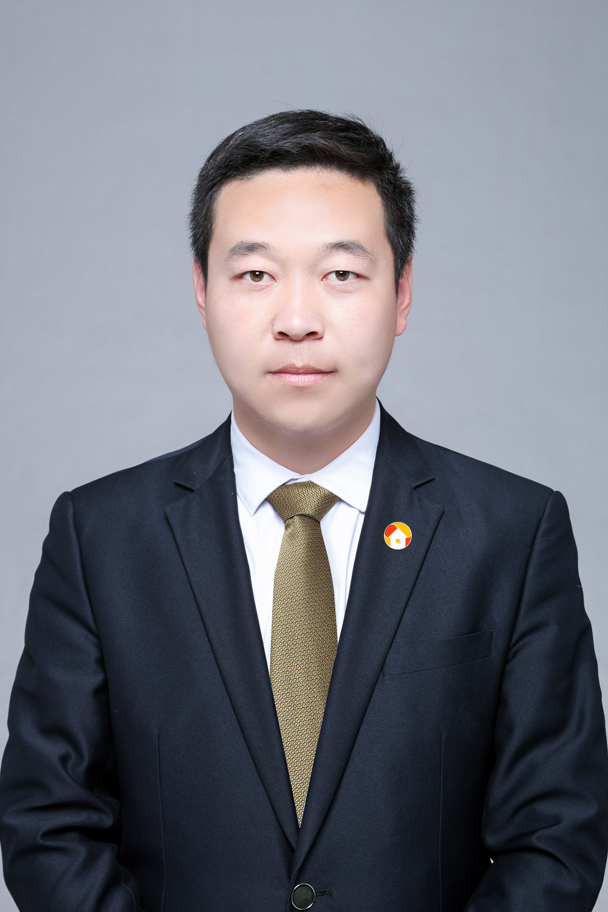 经纪人南攀辉