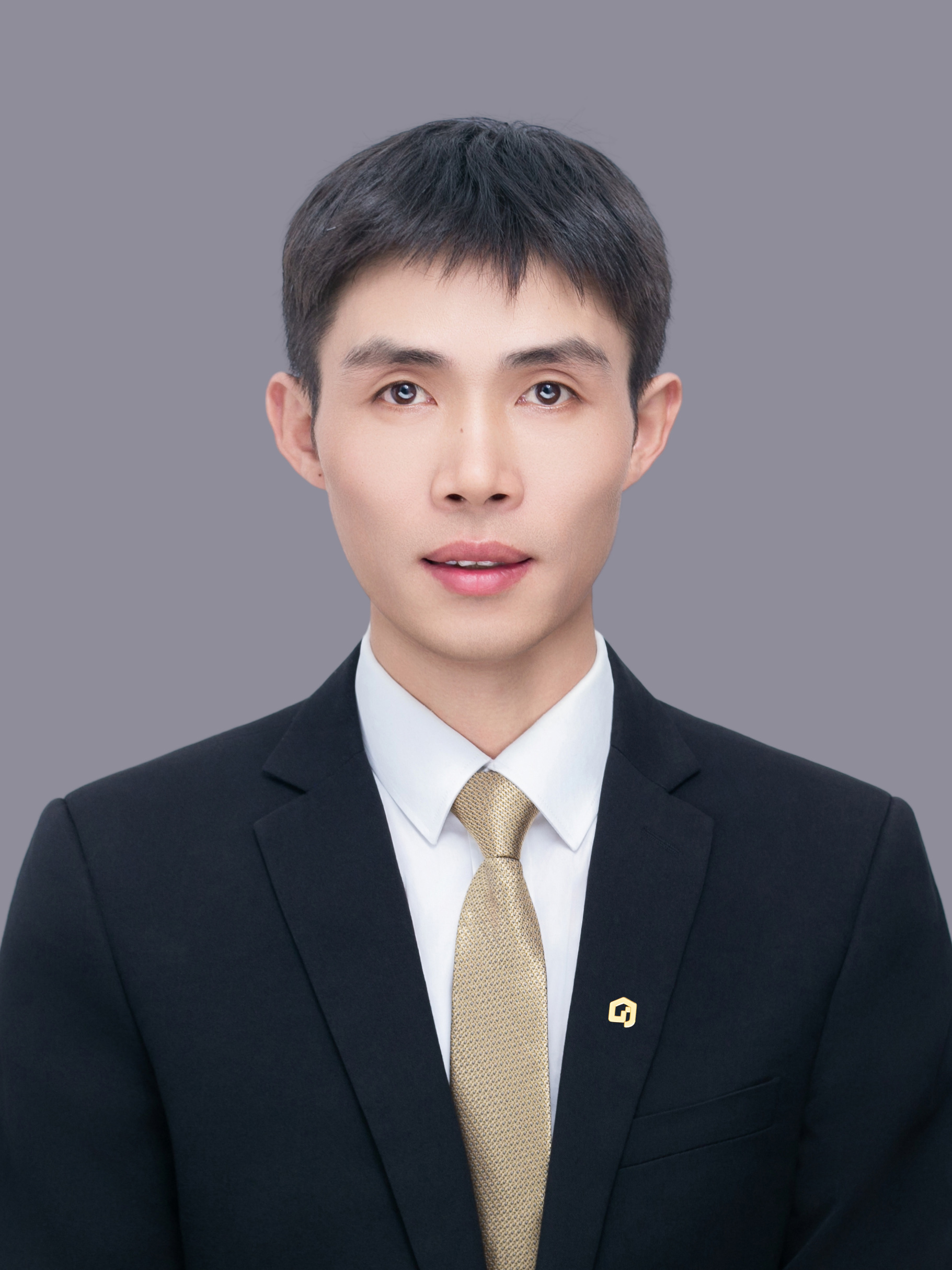 经纪人张高龙