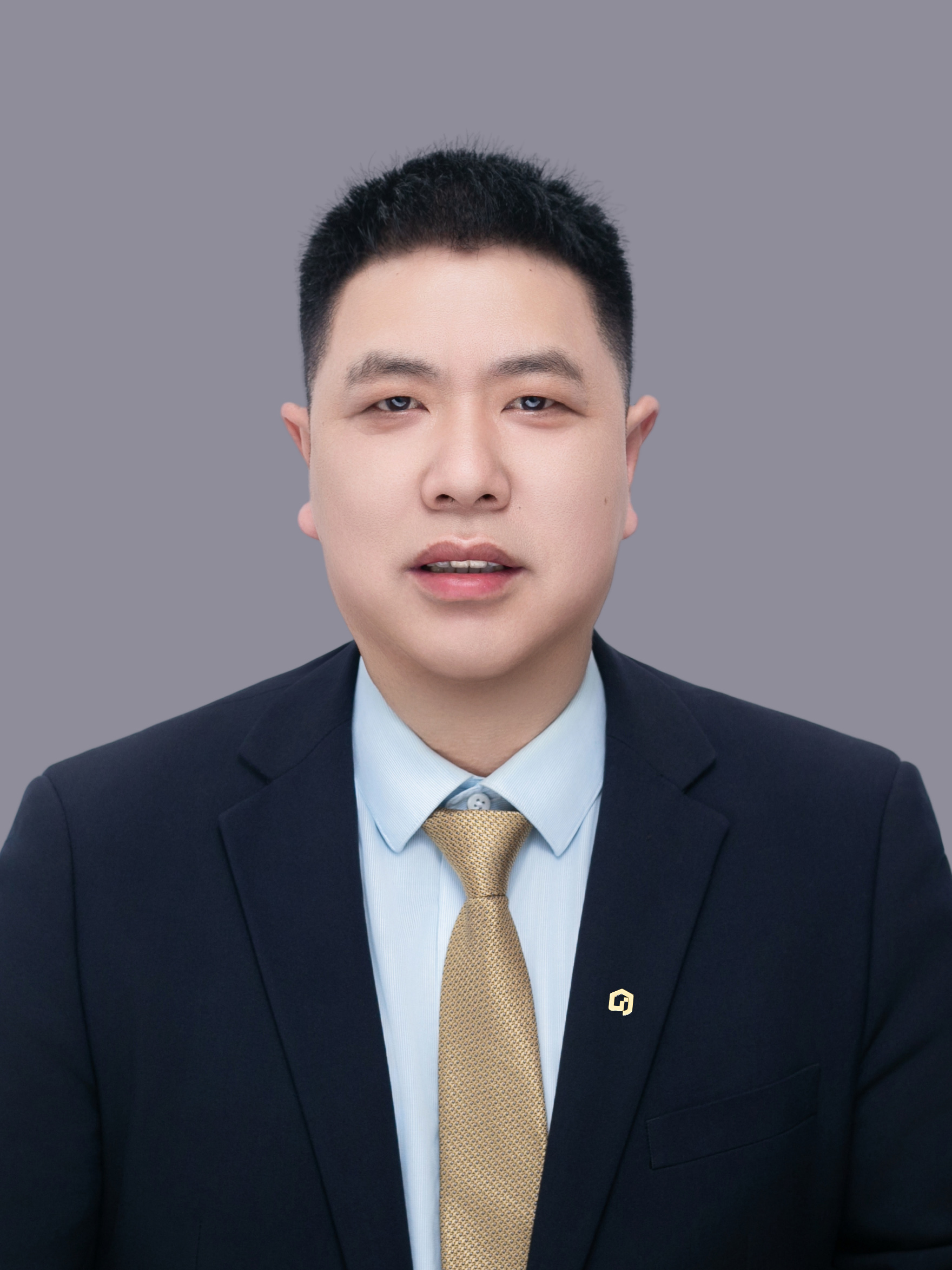 经纪人洪平
