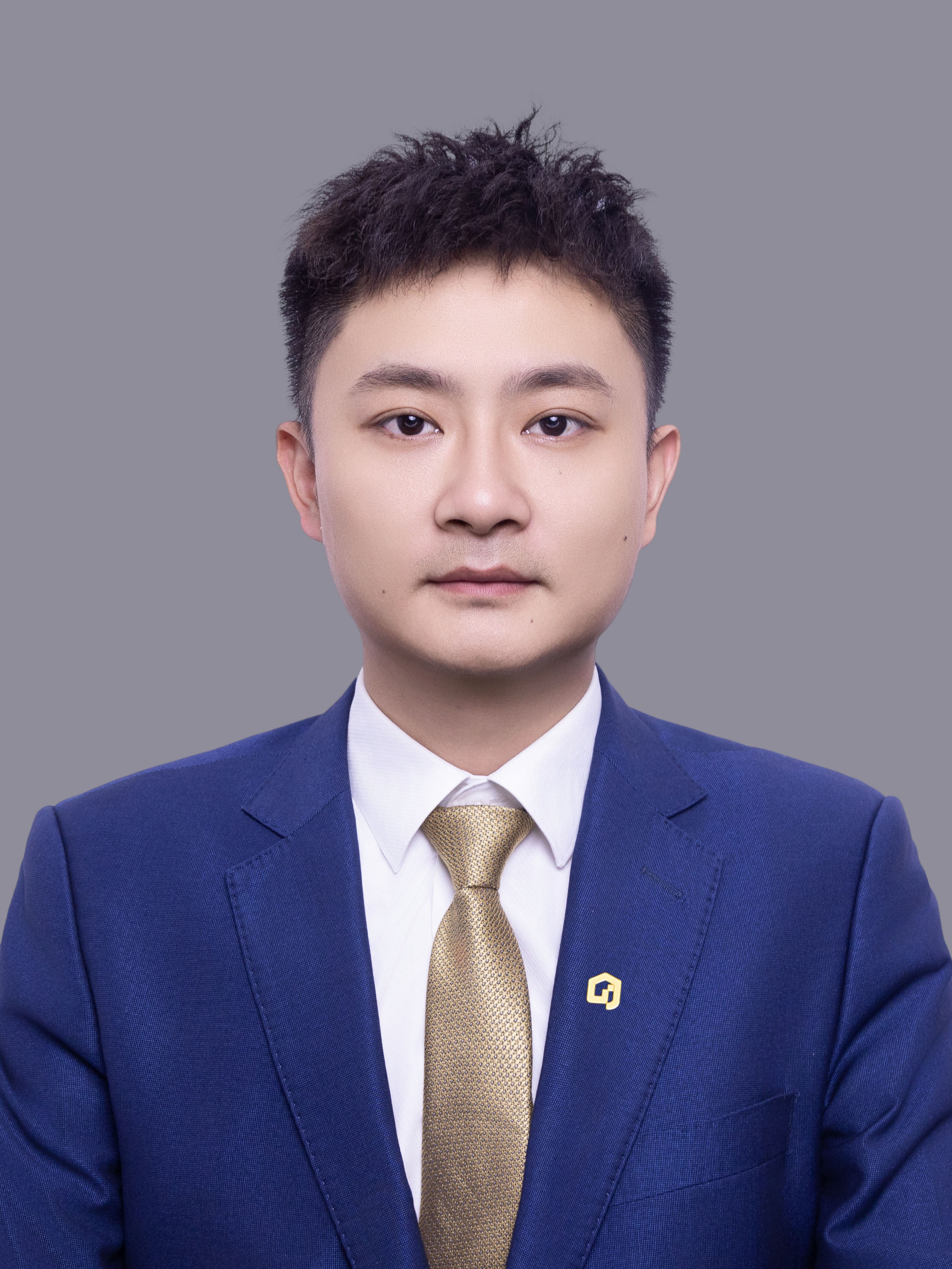 我爱我家经纪人周正