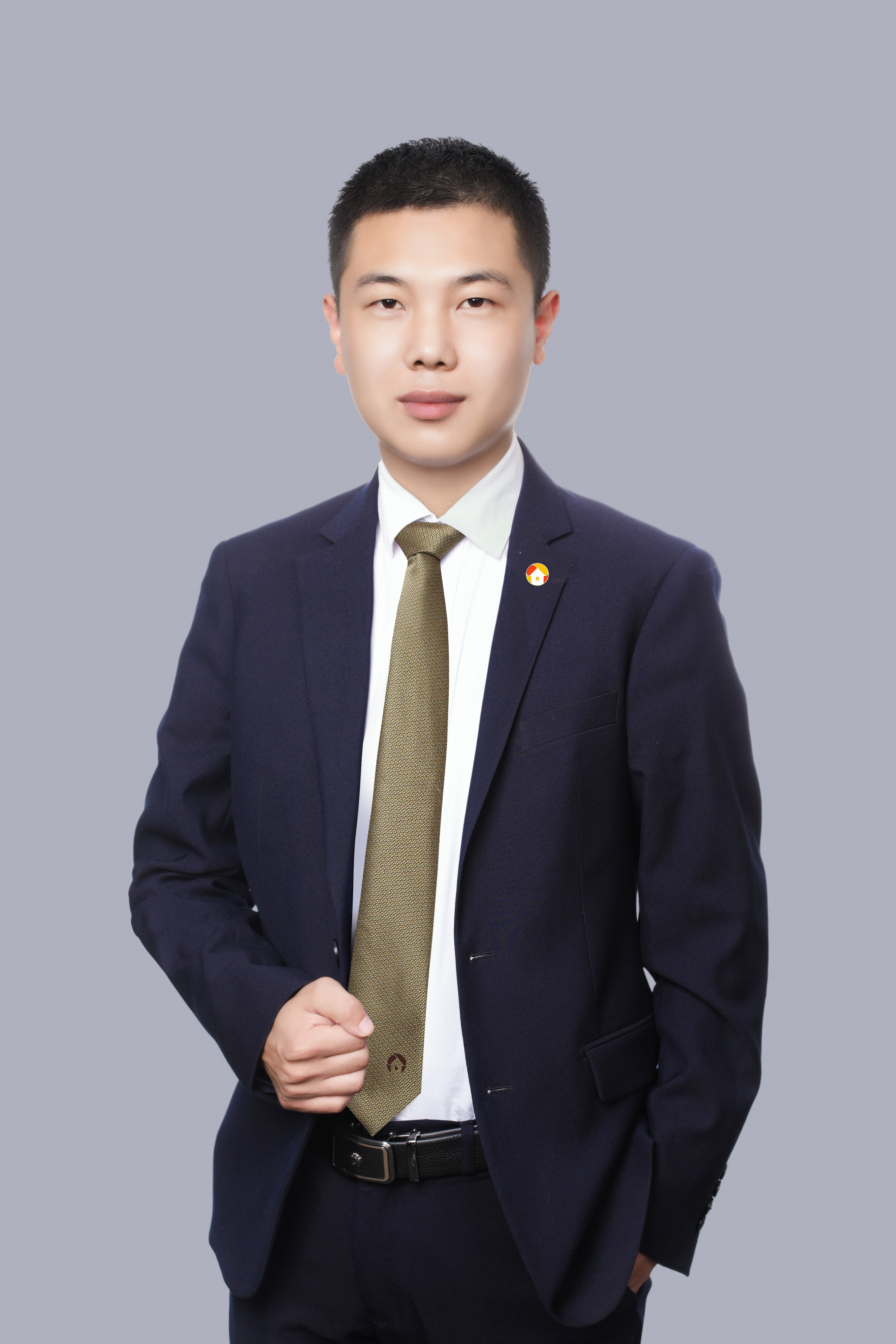 经纪人杨建垒