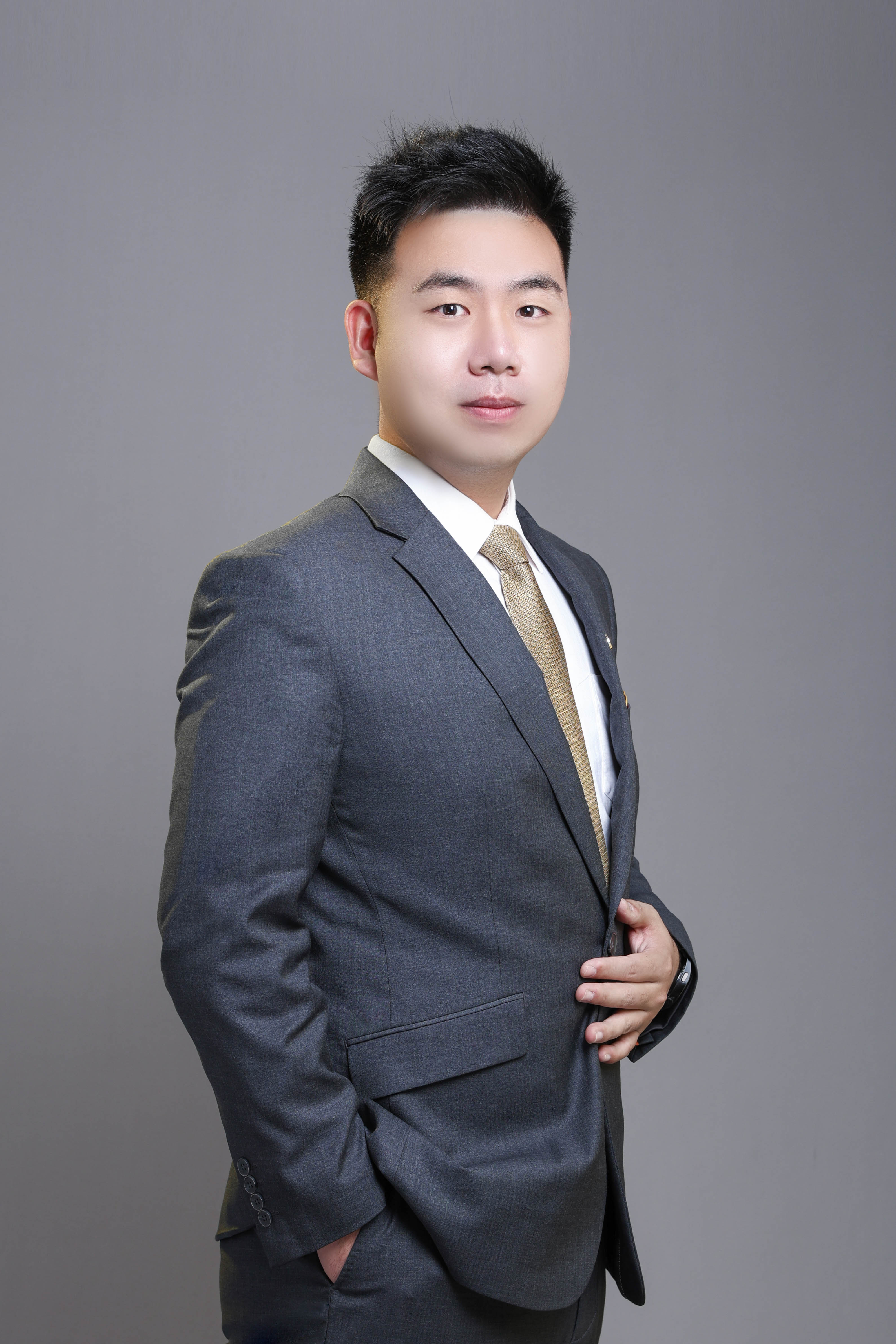 经纪人王冠捷