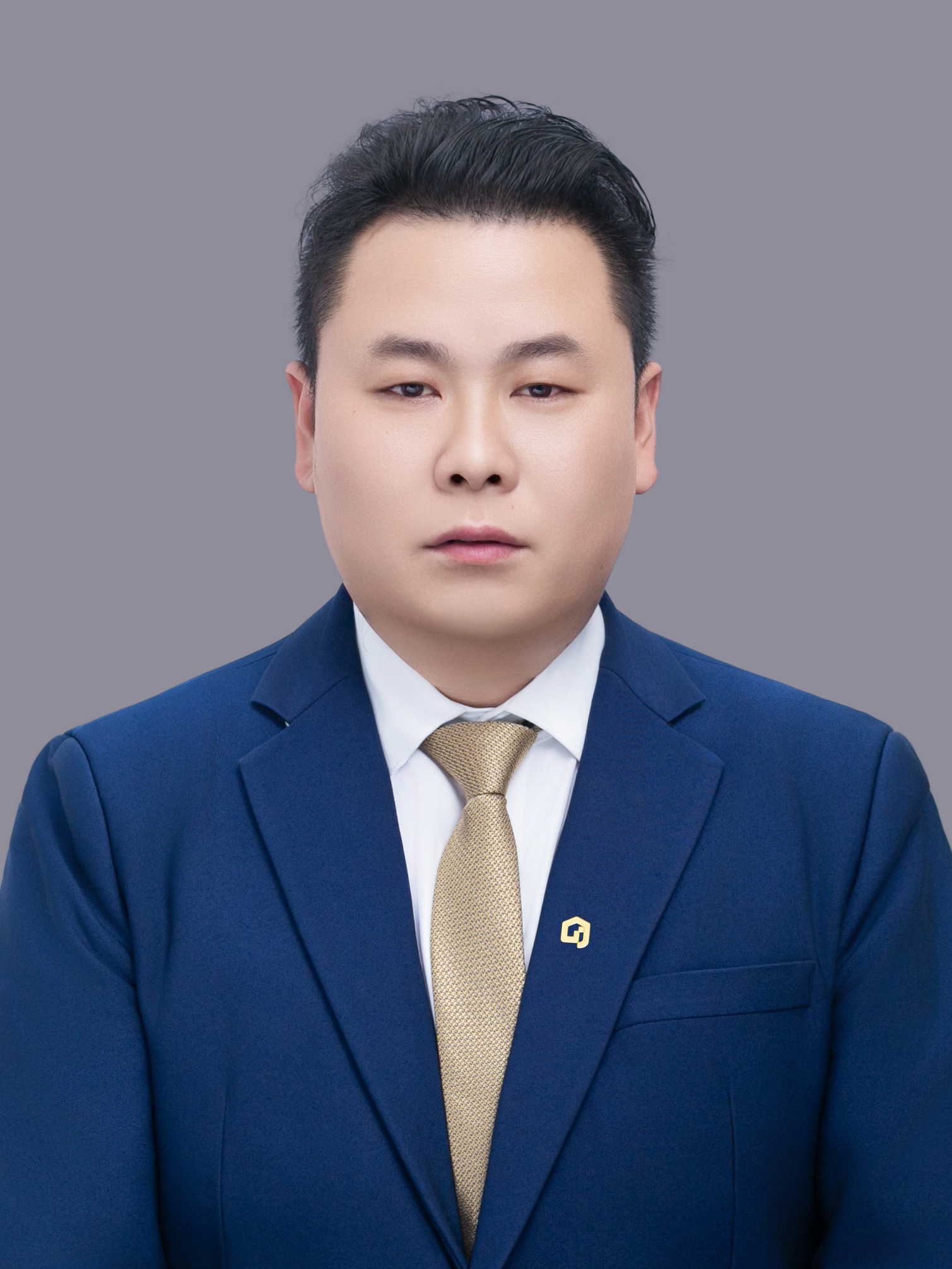 经纪人李等着
