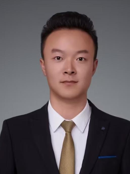 我爱我家经纪人郑春喜