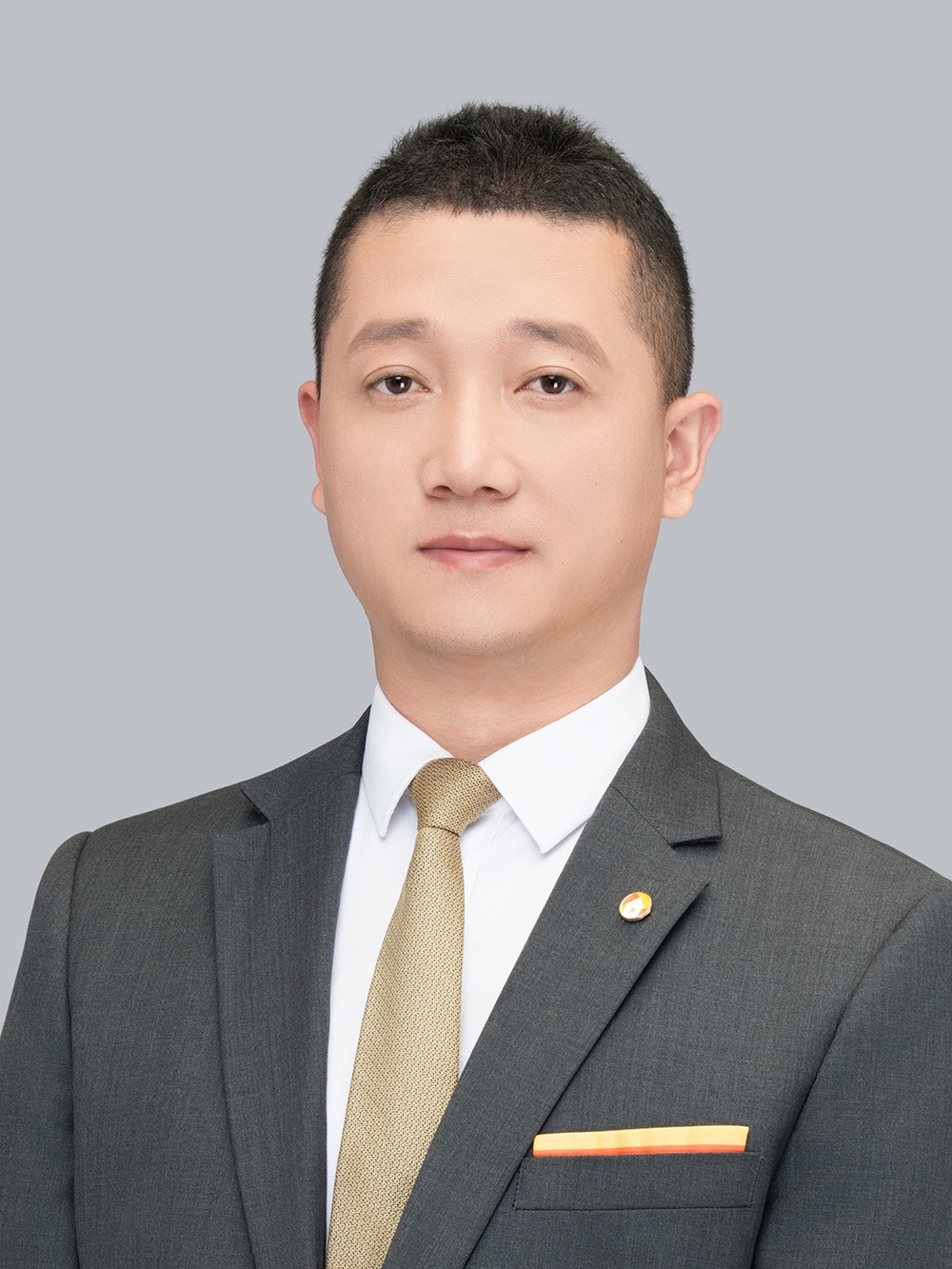 梁治彬