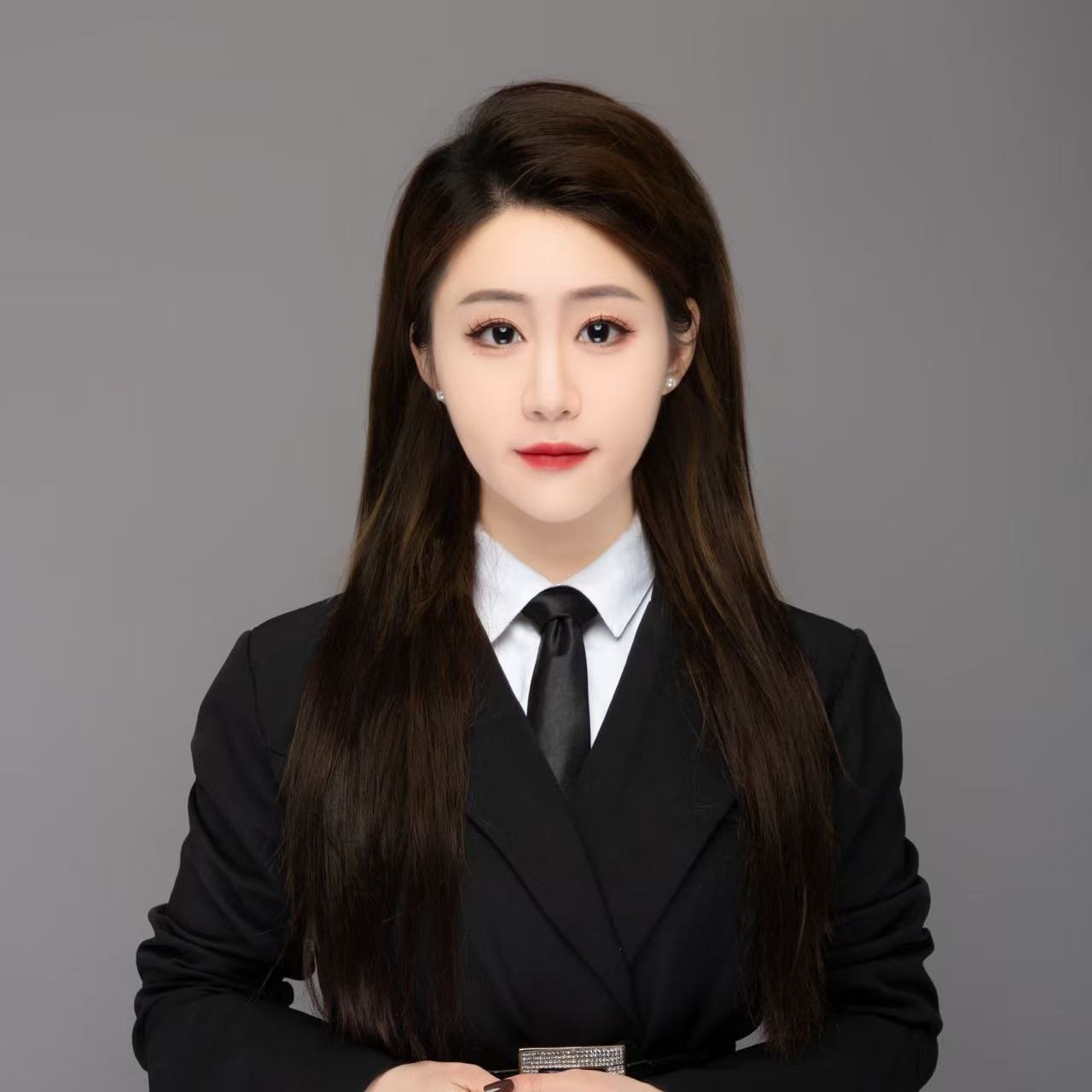 经纪人江凡