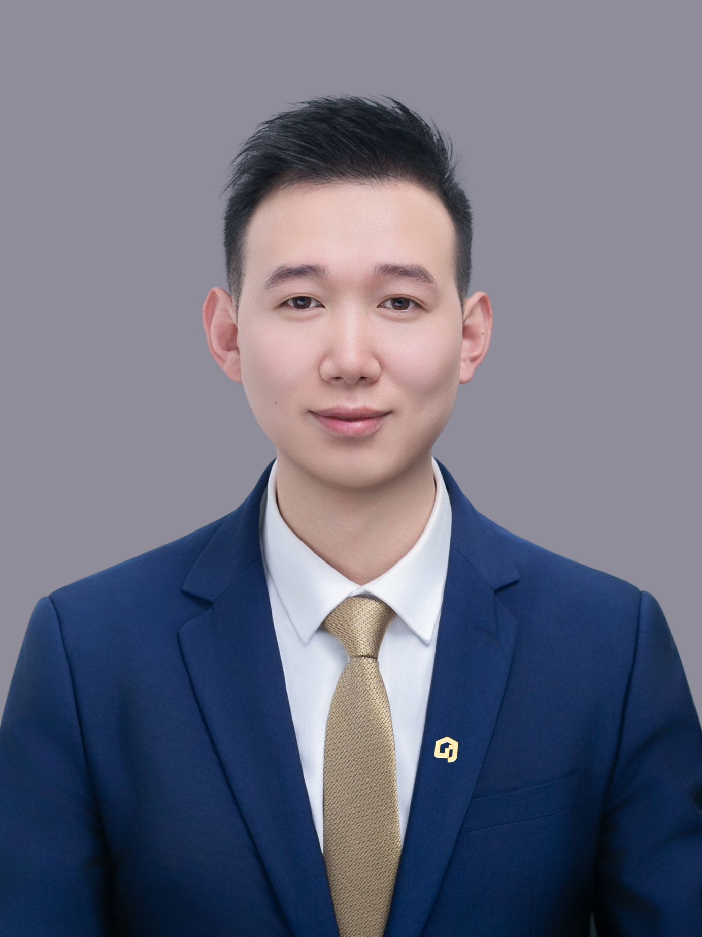 经纪人张志航