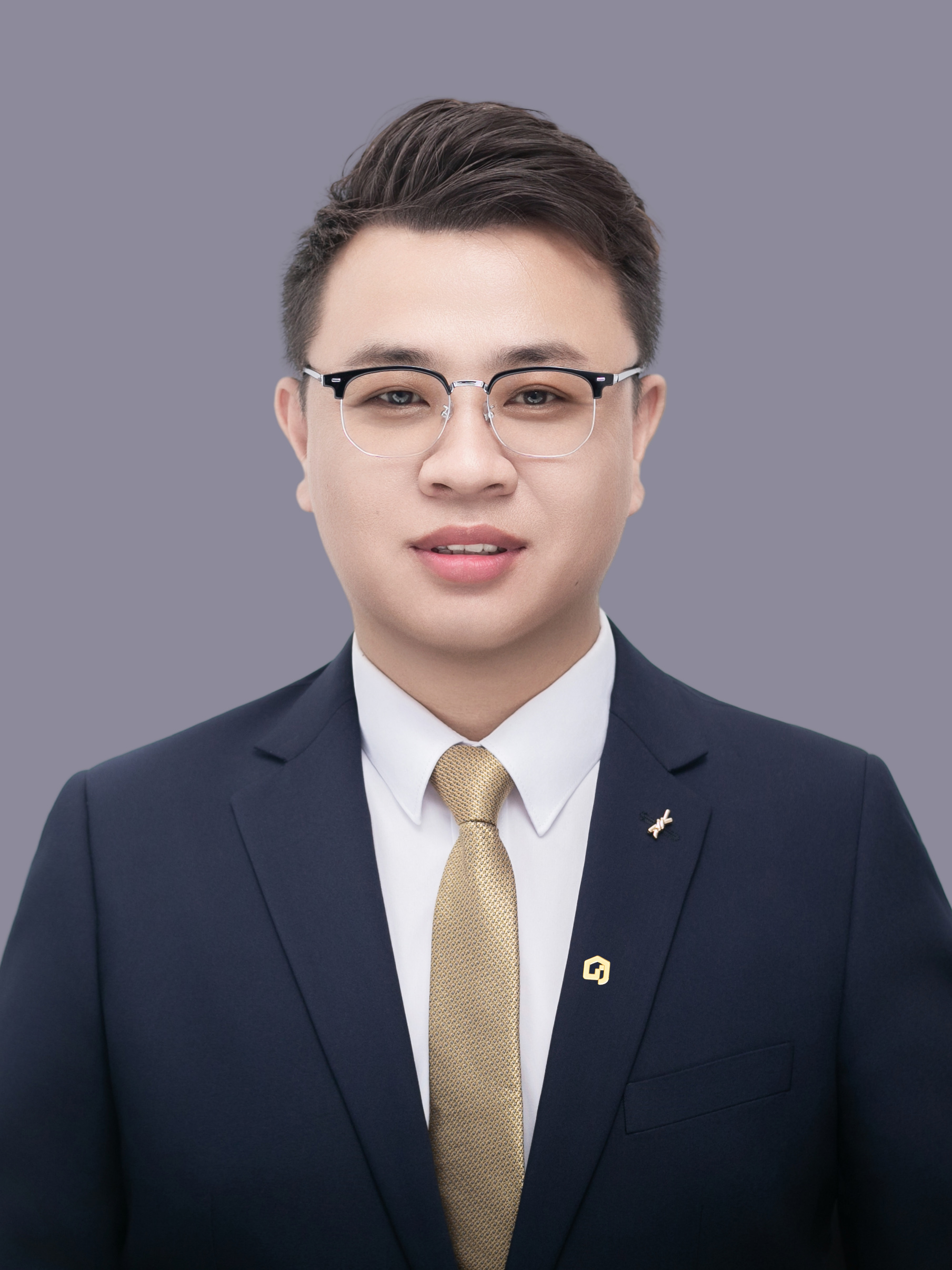 经纪人曲英迪