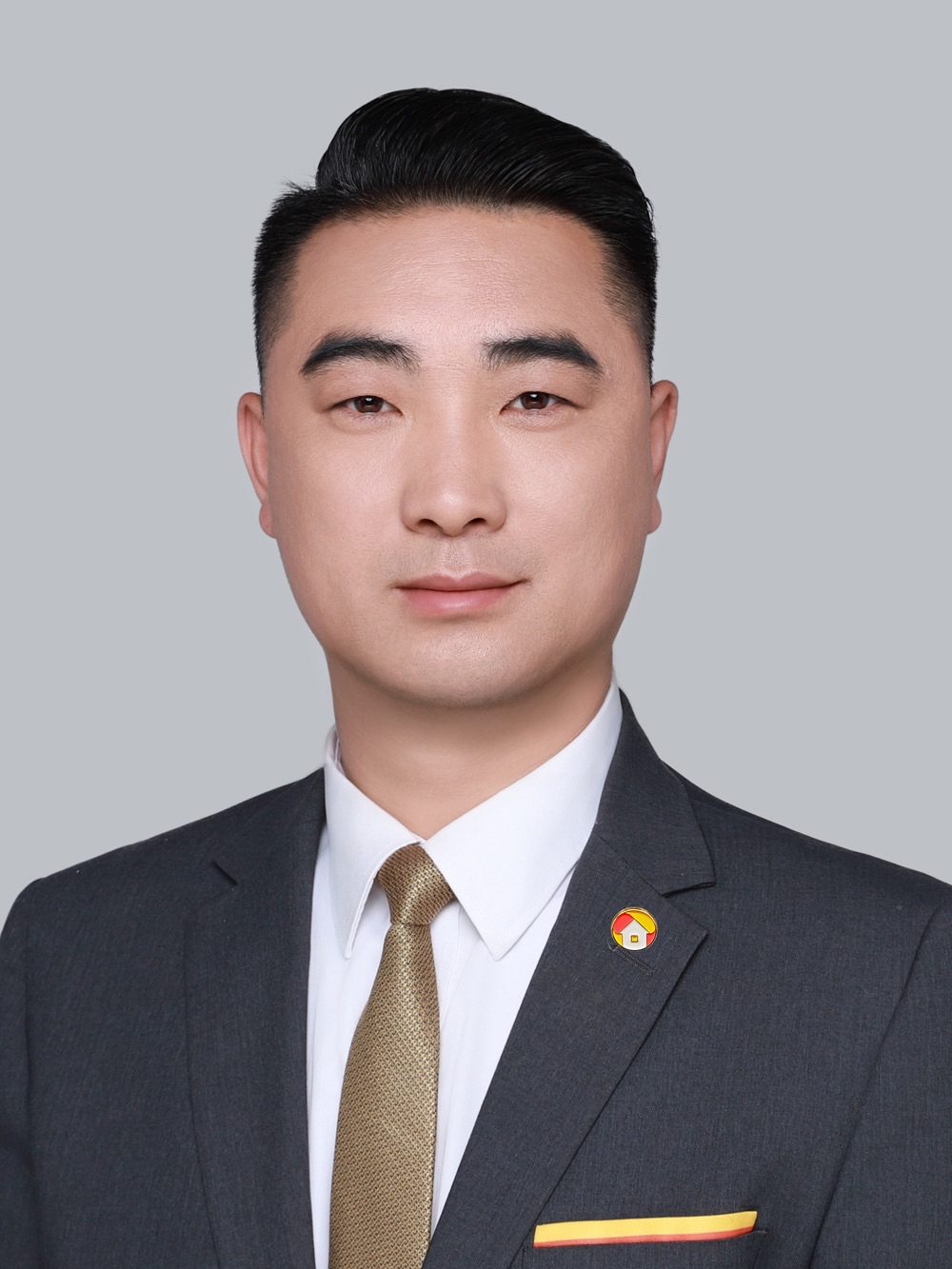 我爱我家经纪人左金林