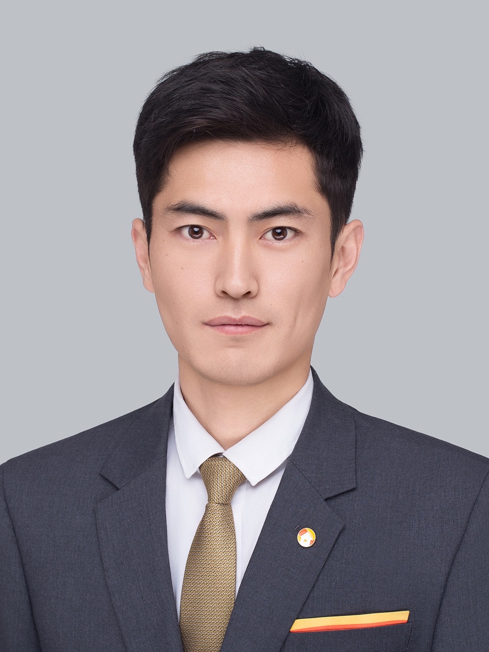 我爱我家经纪人秦巨峰