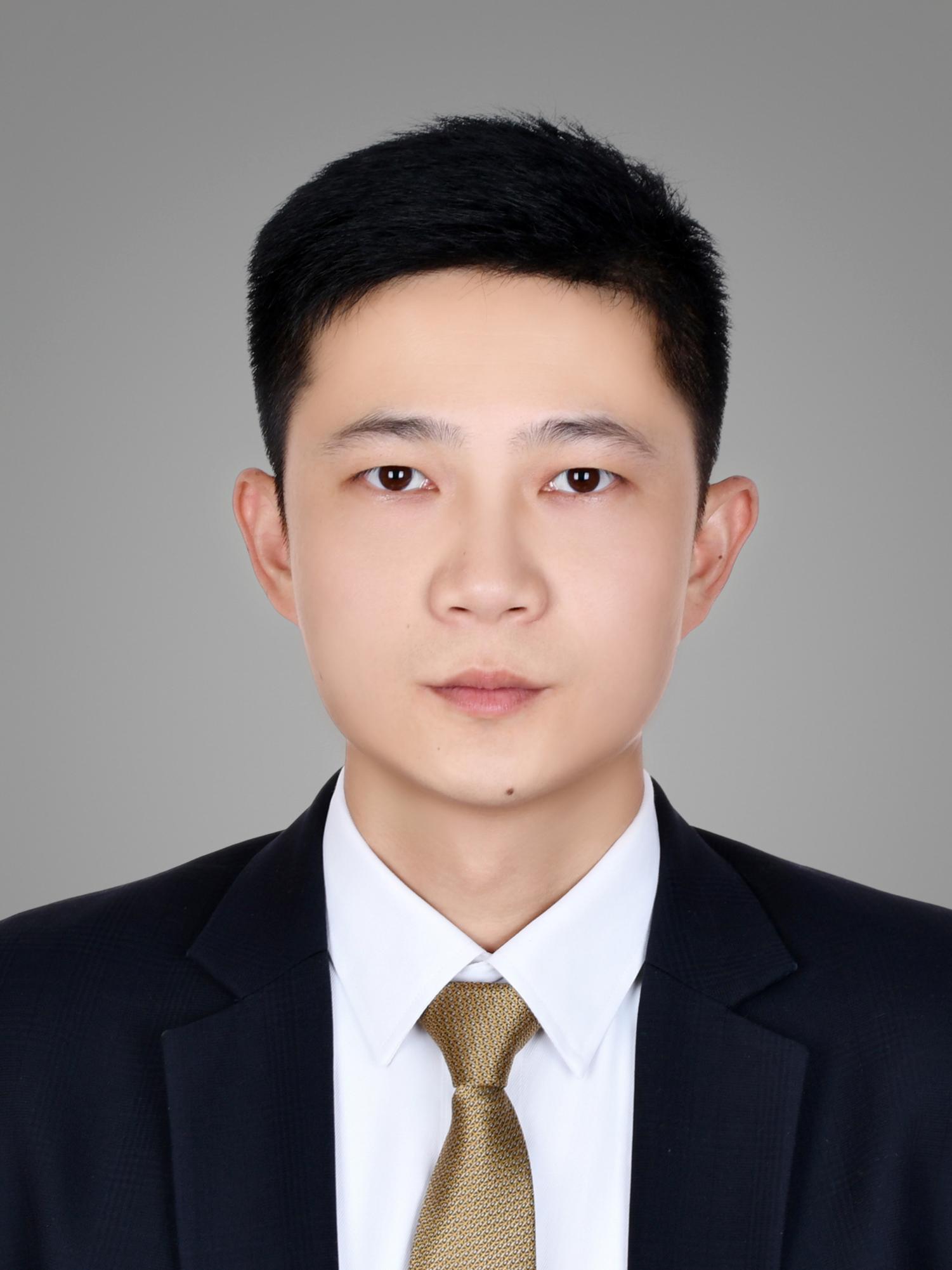 经纪人周涵晨