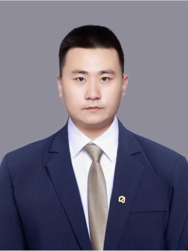 经纪人李贵成