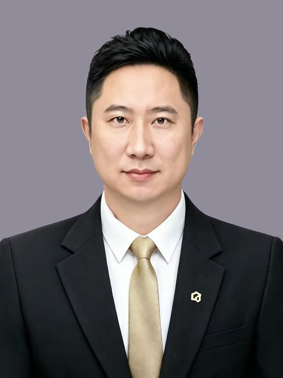 经纪人李长鲁