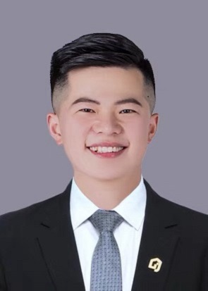 李伟