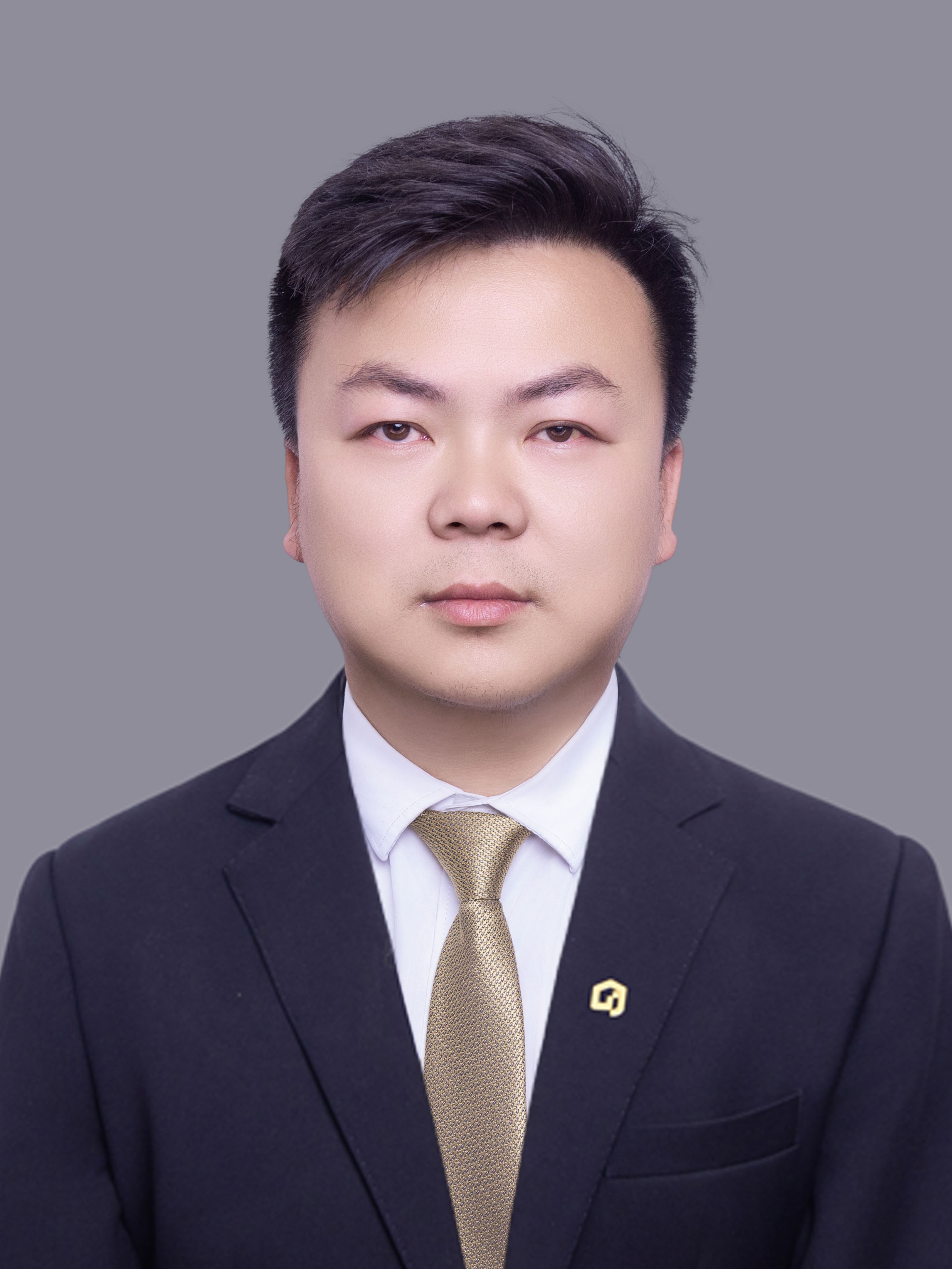 我爱我家经纪人何东海