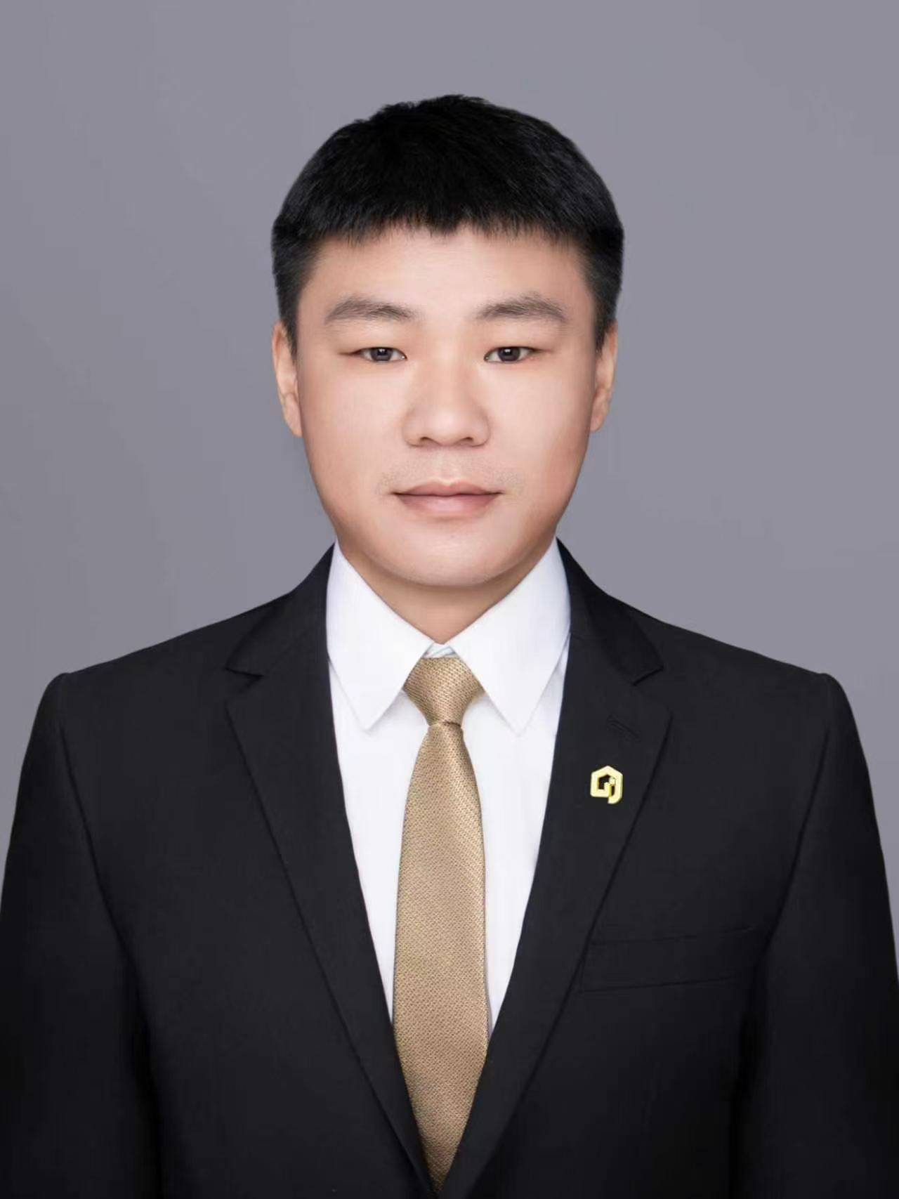 经纪人钱月定